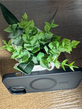 Matte Black Magnetic Phone Case
